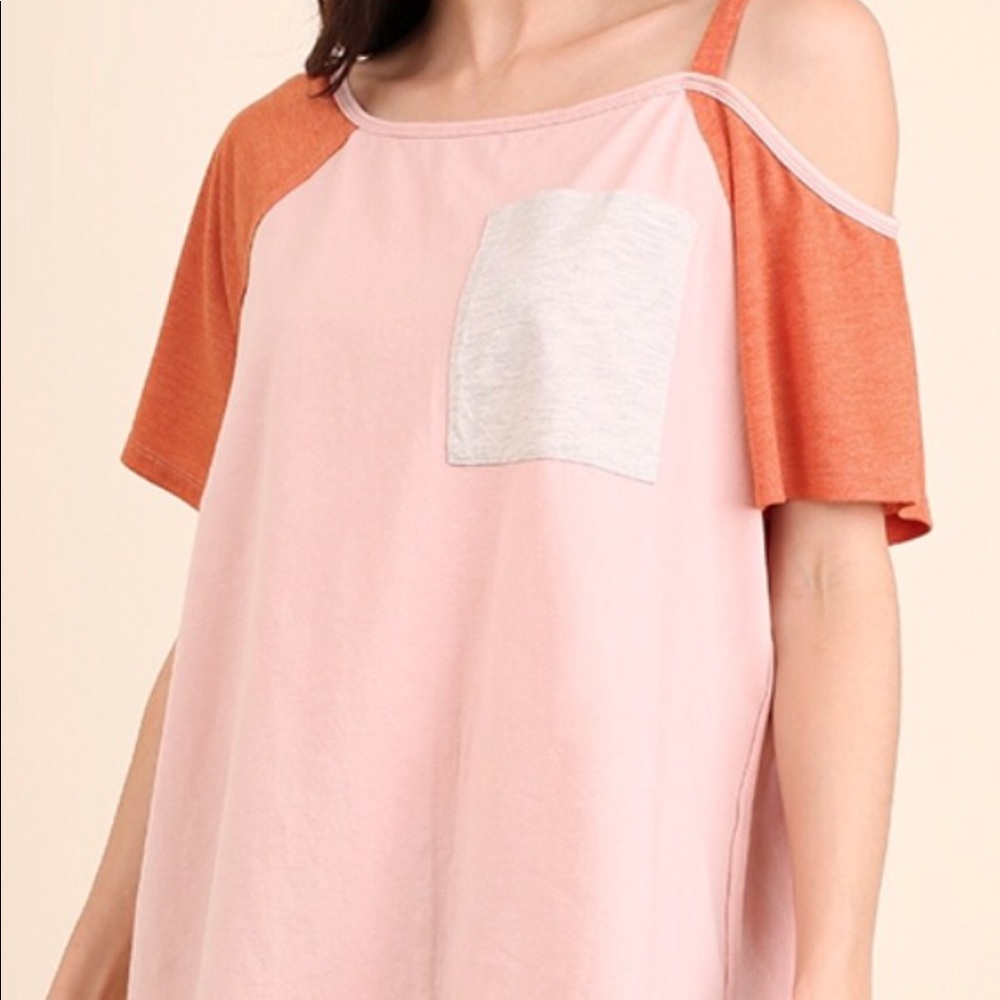 Umgee asymmetrical off the shoulder top - Picture 7 of 7